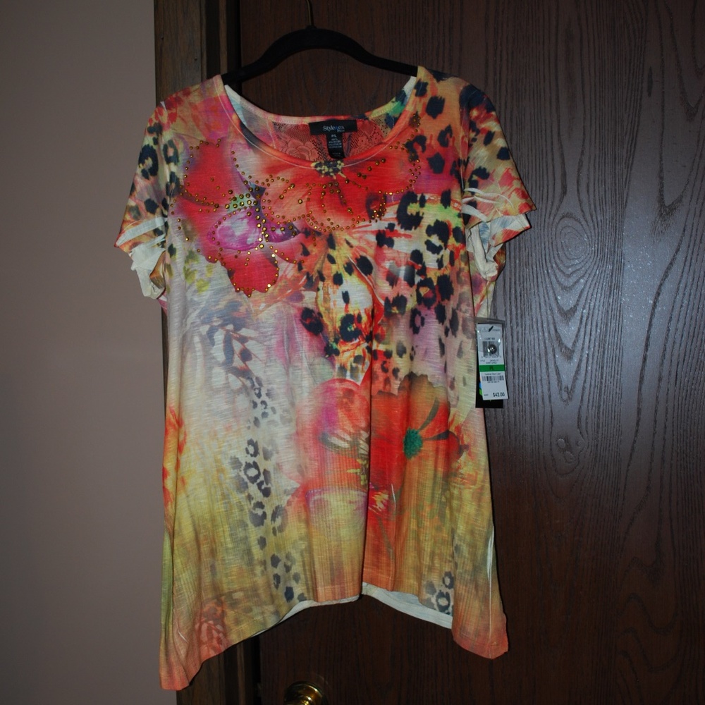 *** NWT Leopard Print Bling Top
